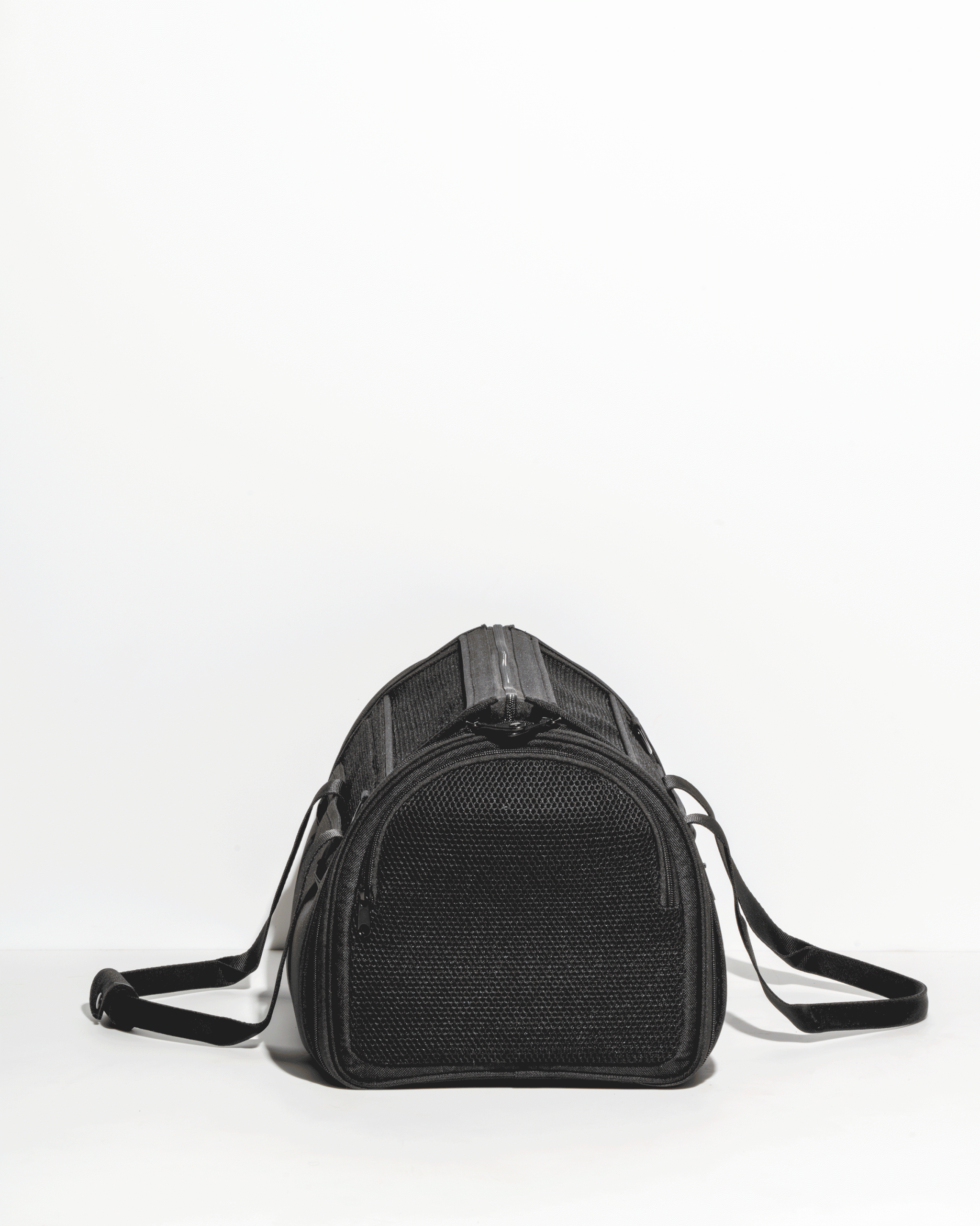 Travel Carrier - Image 19